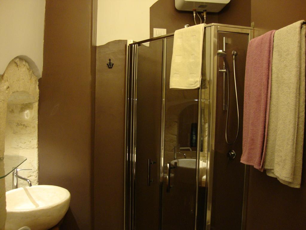 Le Nicchie Hotel Bari Luaran gambar