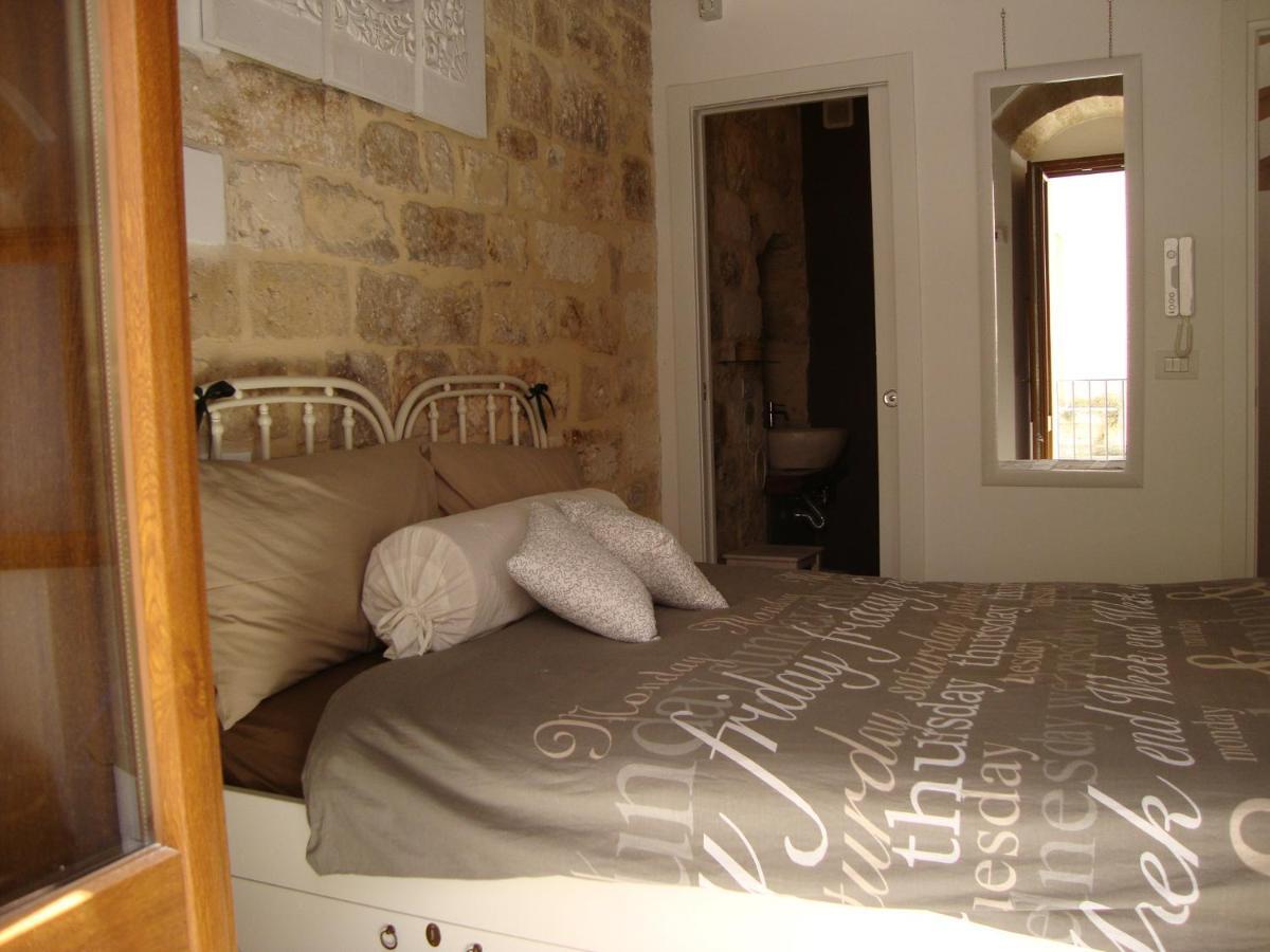 Le Nicchie Hotel Bari Luaran gambar